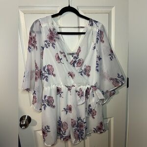 Women’s Bailey Blue romper. Size Medium